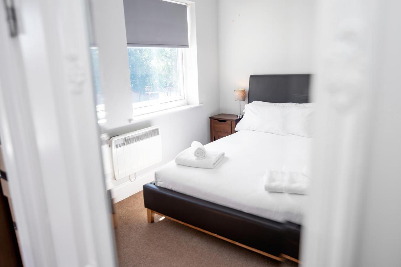 Weatherhead Lodge - Modern And Sleek Derby Apartment Luaran gambar